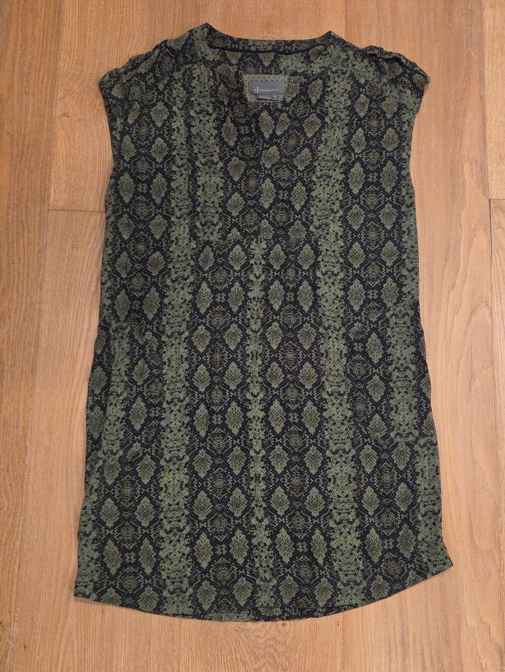 Anthropologie Olive & Black Sleeveless Printed Tunic